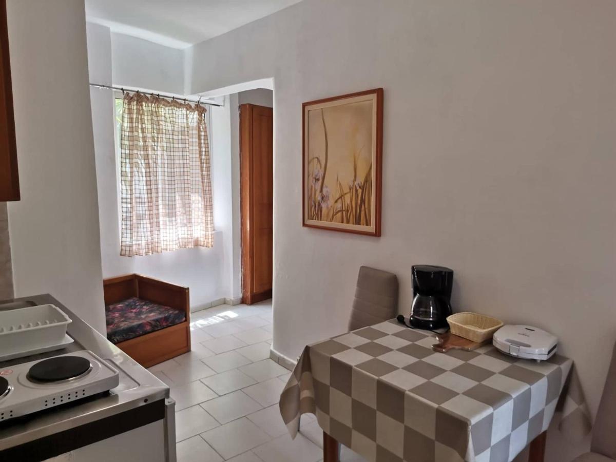 Pantheon Apartments Кос Екстериор снимка